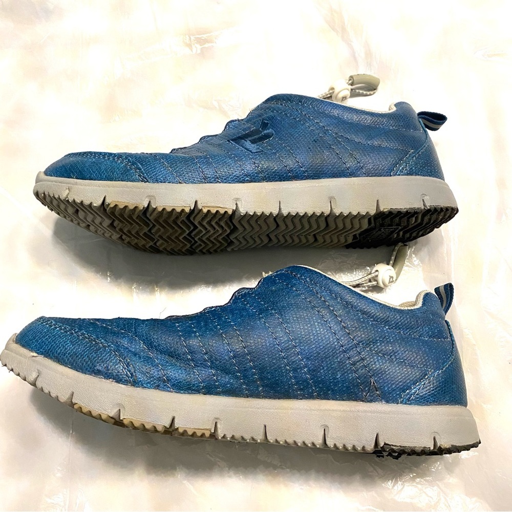 Propet sneakers Travelactiv aero blue W/ gray laces SZ 7 B